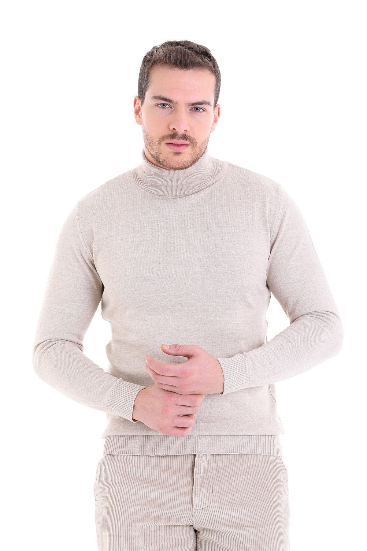 ژاکت بافتنی یقه خدمه ساده بژ Comfort Fit Hatemoğlu
