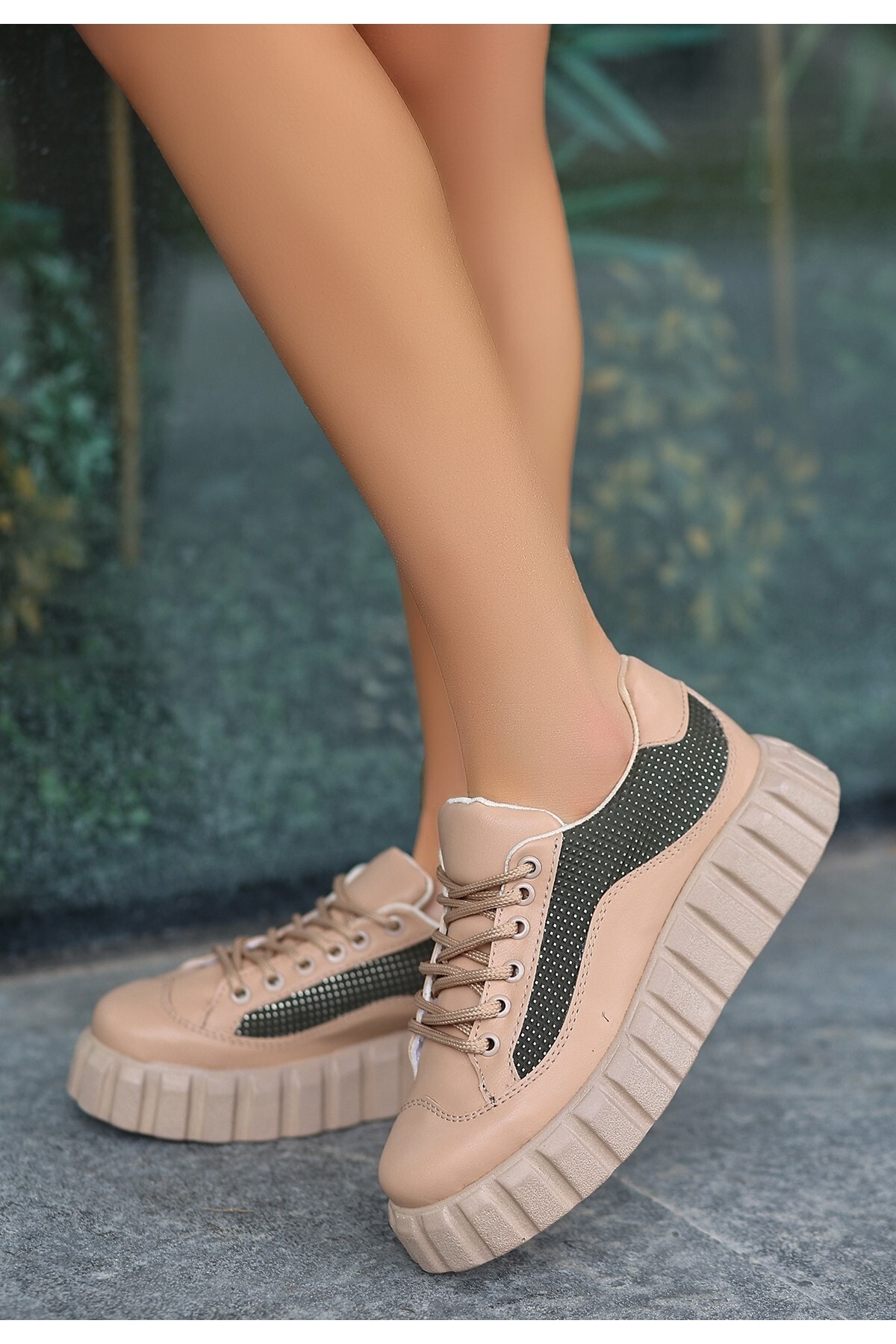 the lüx bi rose Corit Nude Cilt Bağcıklı Spor Ayakkabı