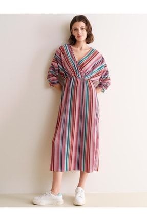 Kadın Karışık Bol Kesim Kruvaze Yaka Renkli Çizgili Desenli Örme Elbise 22Y02EARRINGS