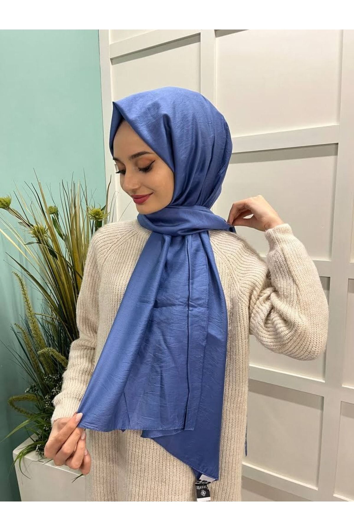 Crinkled shawl top