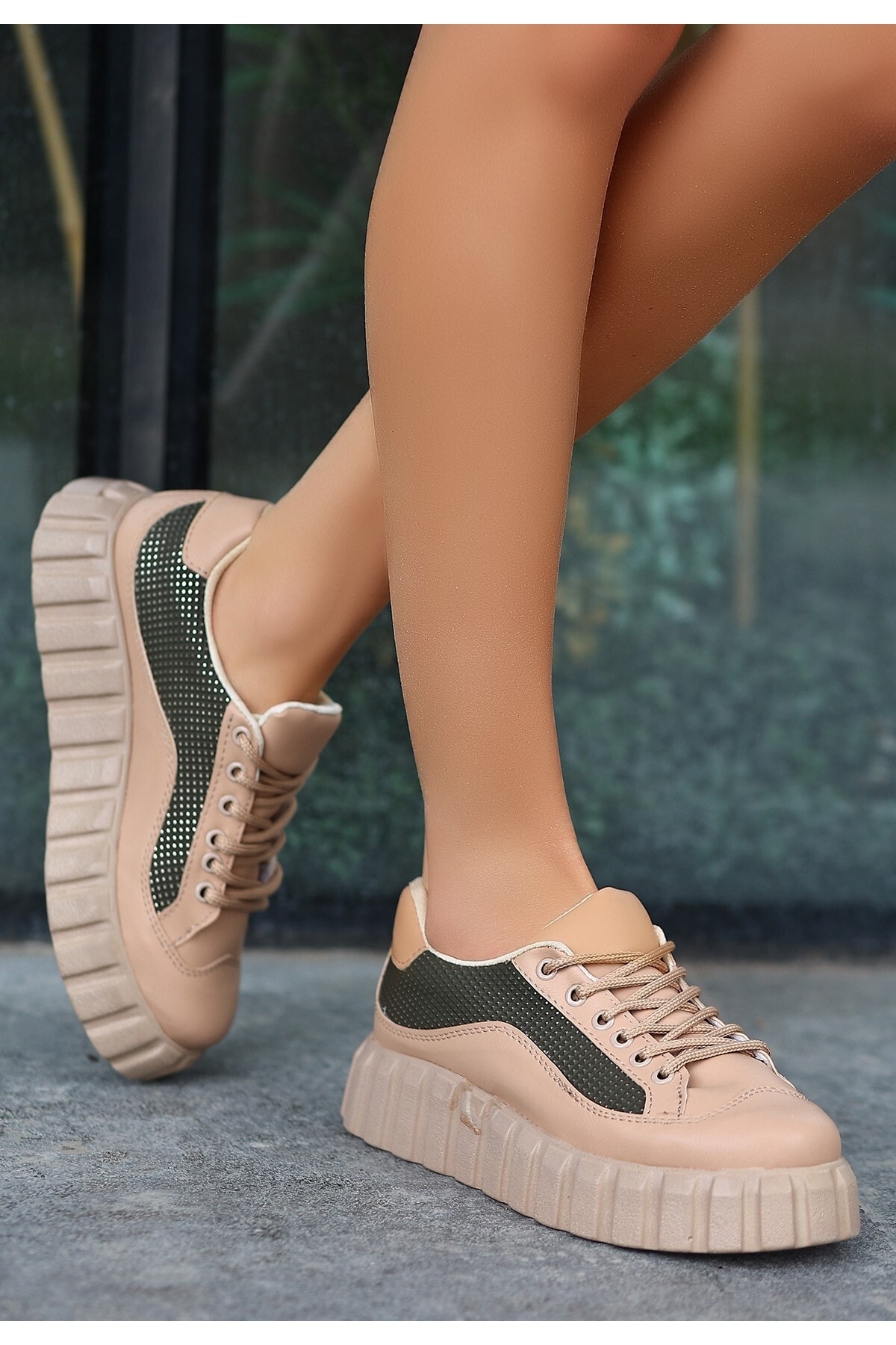 the lüx bi rose Corit Nude Cilt Bağcıklı Spor Ayakkabı