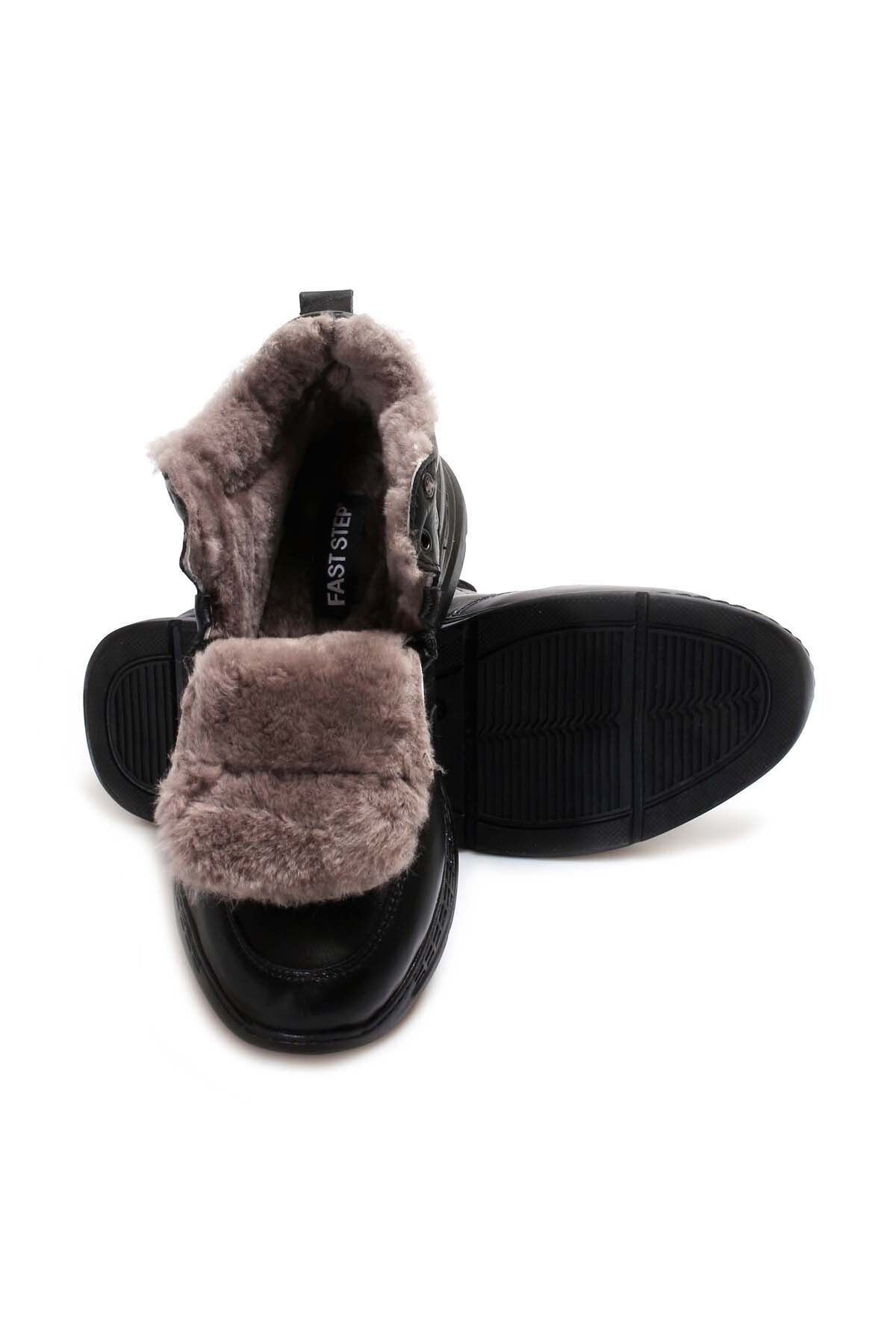 Uggs with fur hotsell on the outside