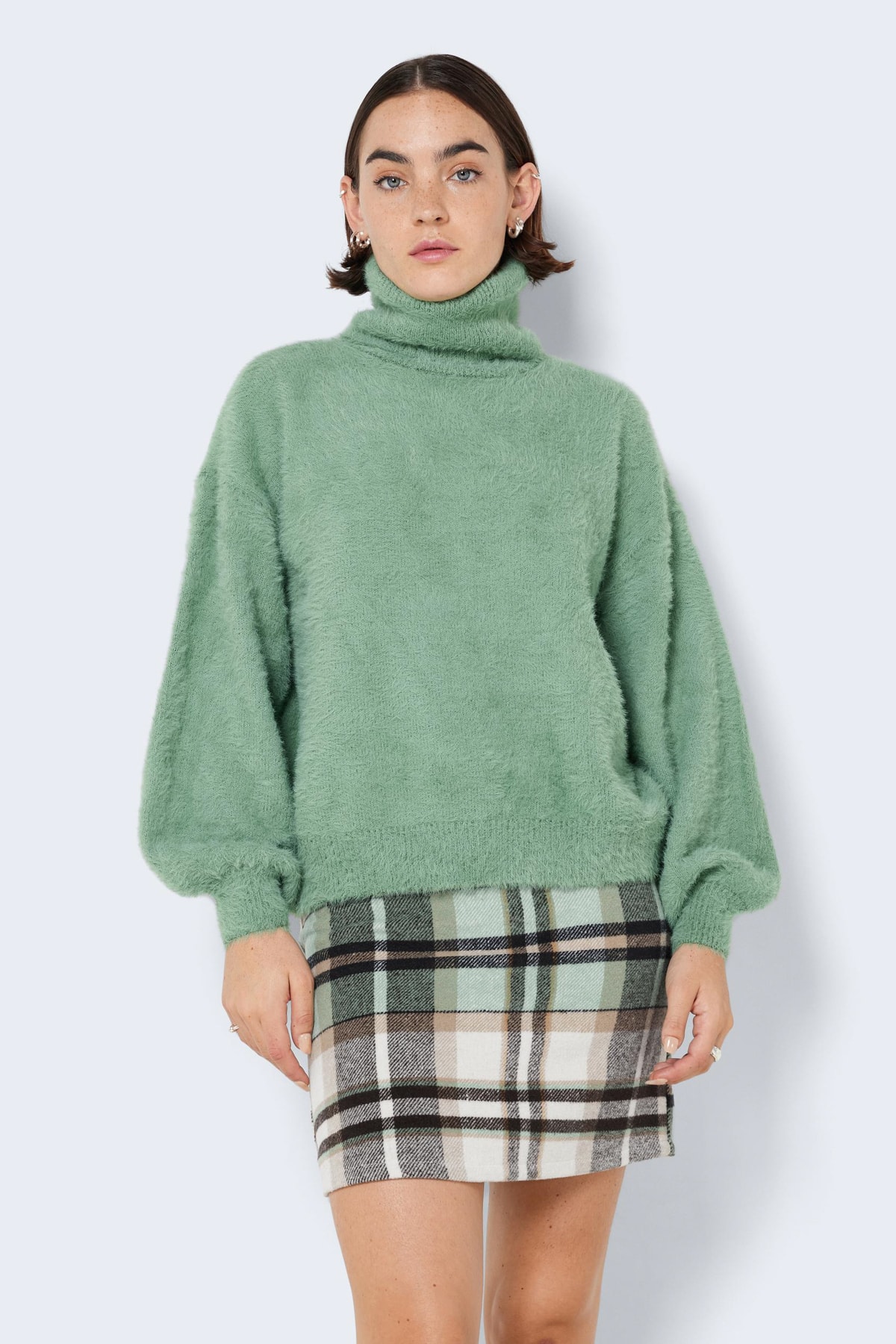 Noisy May Sweatshirt Grün Relaxed Fit Fast ausverkauft