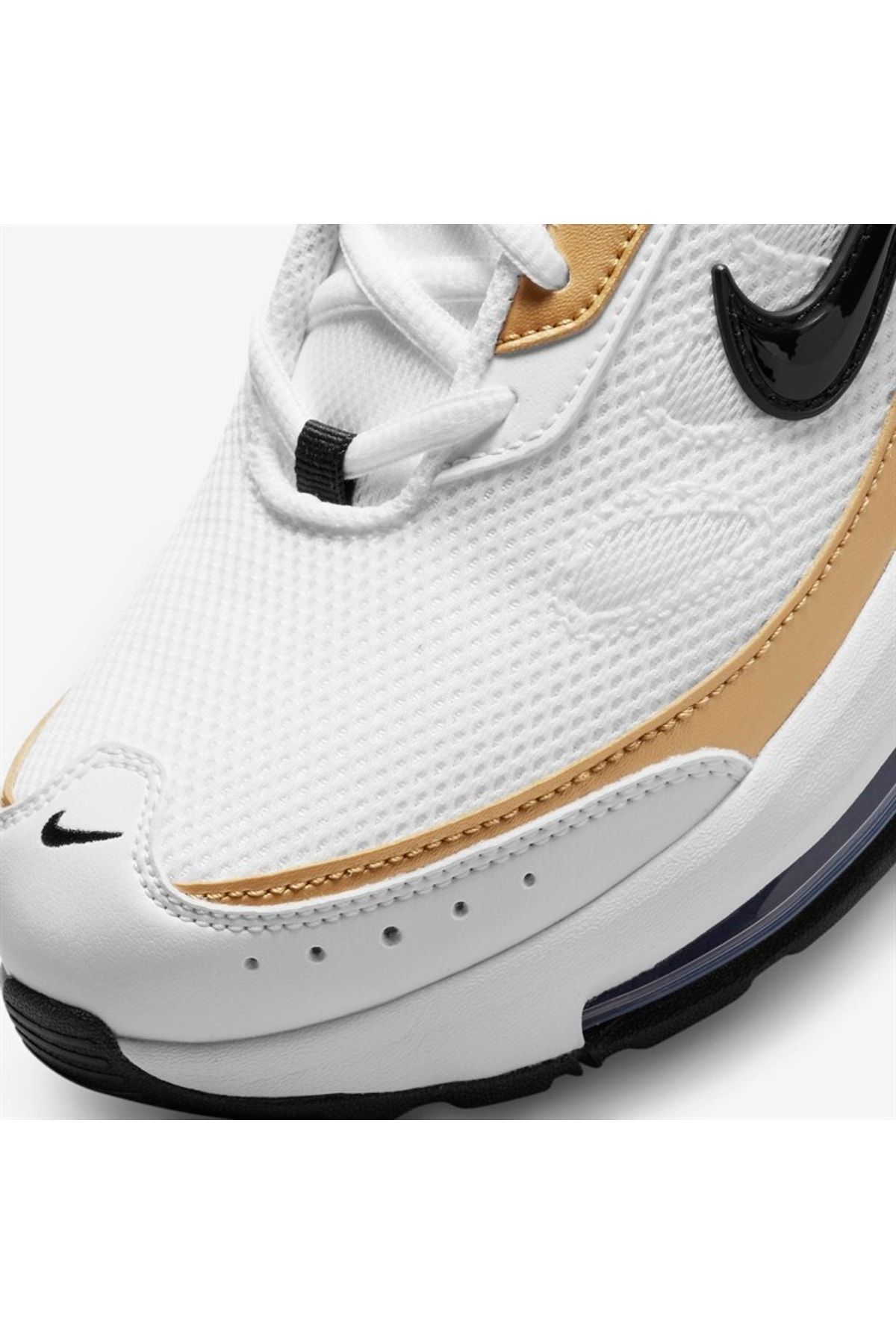 Nike air max axis white and gold hotsell