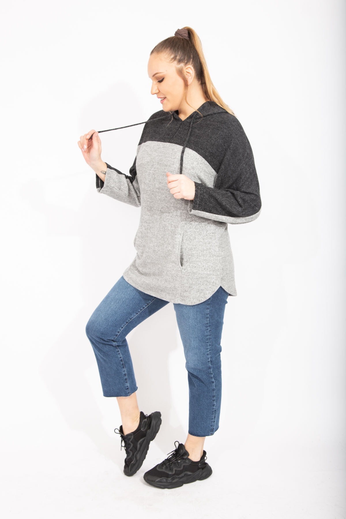 Şans Große Größen in Sweatshirt Grau Regular Fit Fast ausverkauft XN9422