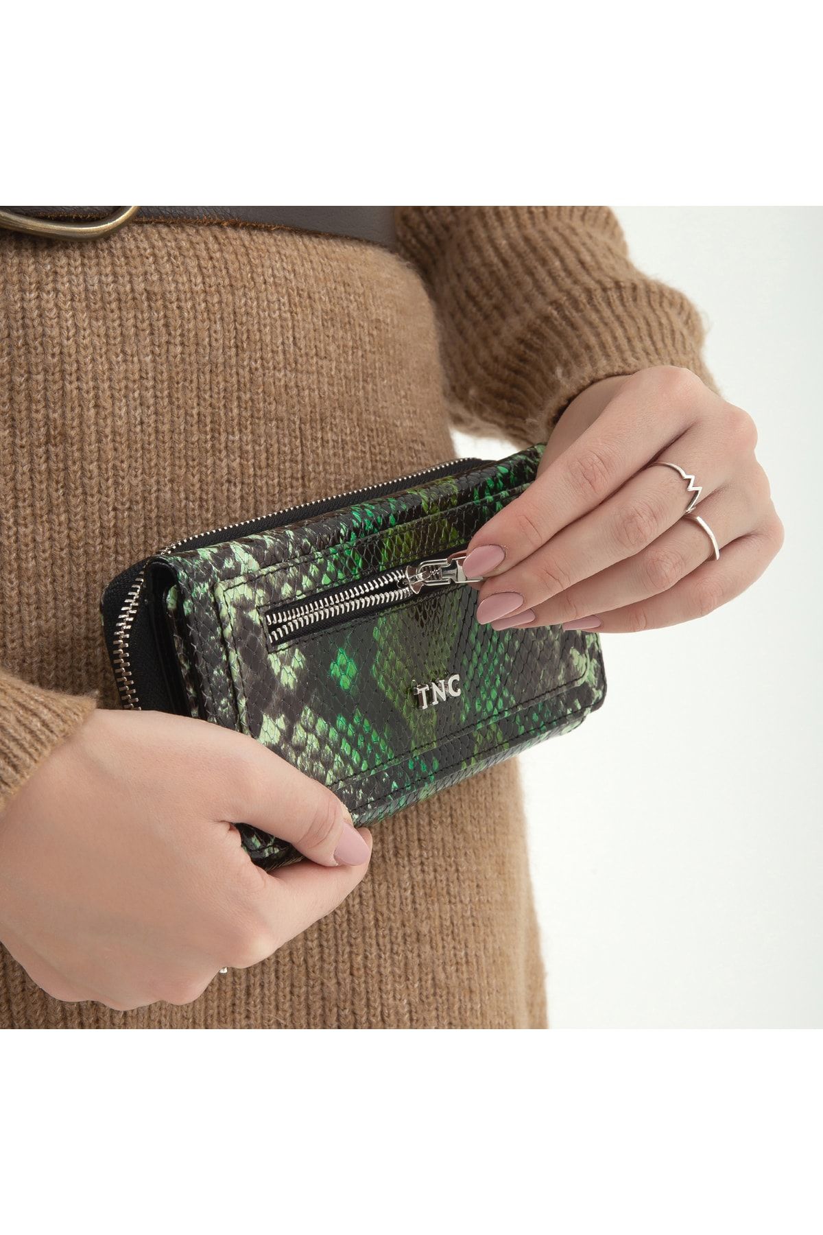 کیف پول روزانه چرم زنانه، جای کارت، جاکلیدی 898 153 Bn Wallet Sk22/23 Tamer Tanca