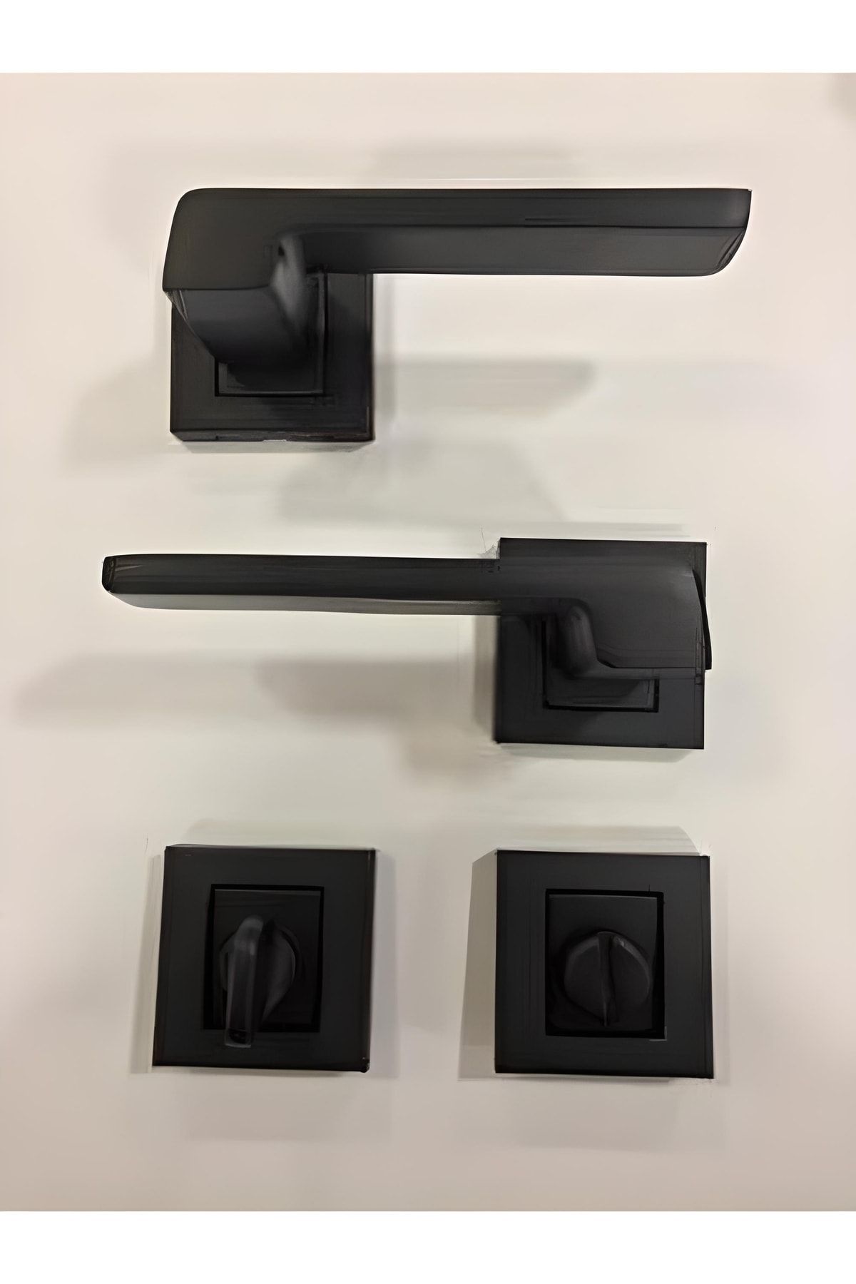 Sofuoğlu-Anka / Square Rosette Matte Black Satin Wc (Alm) 2