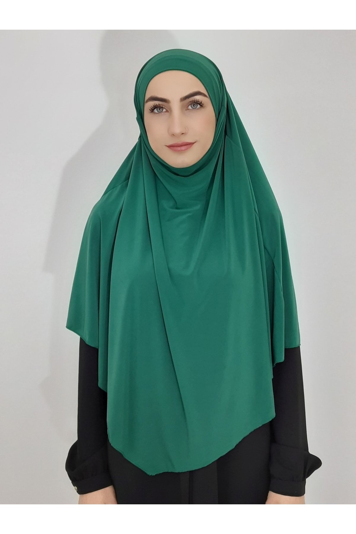 nazenin export-Ready Suffle Bagged Practical Capeli Large Scarf Khimar Green Color 2