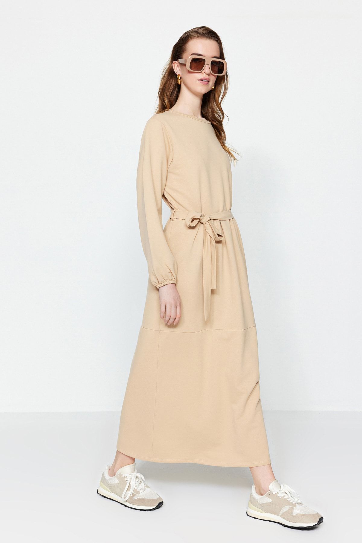 Trendyol Modest Kleid Beige Skater