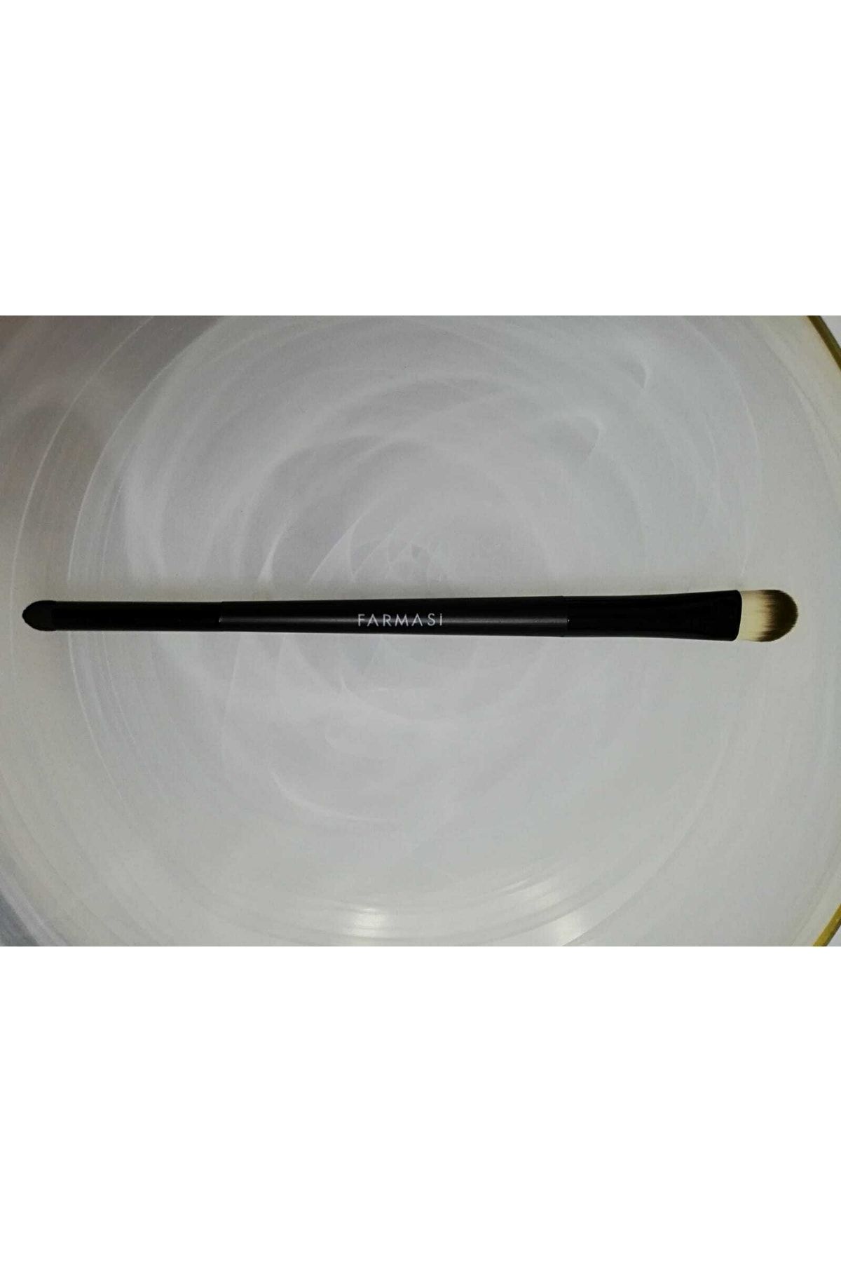 برس سایه چشم Farmasi