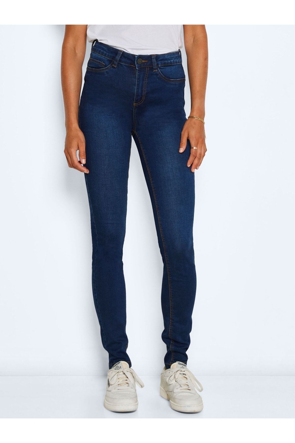 Noisy May Jeans Blau Skinny Fast ausverkauft