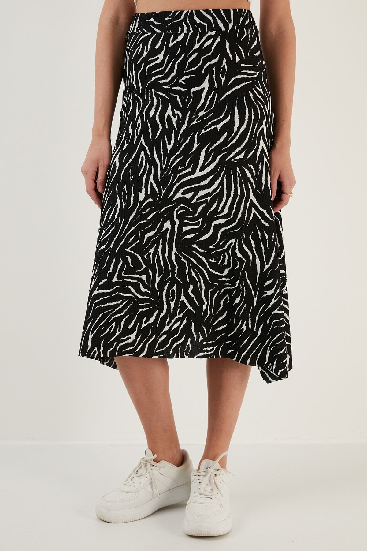 Lela Patterned Flounce Midi Length Slit Skirt Skirt 5864073