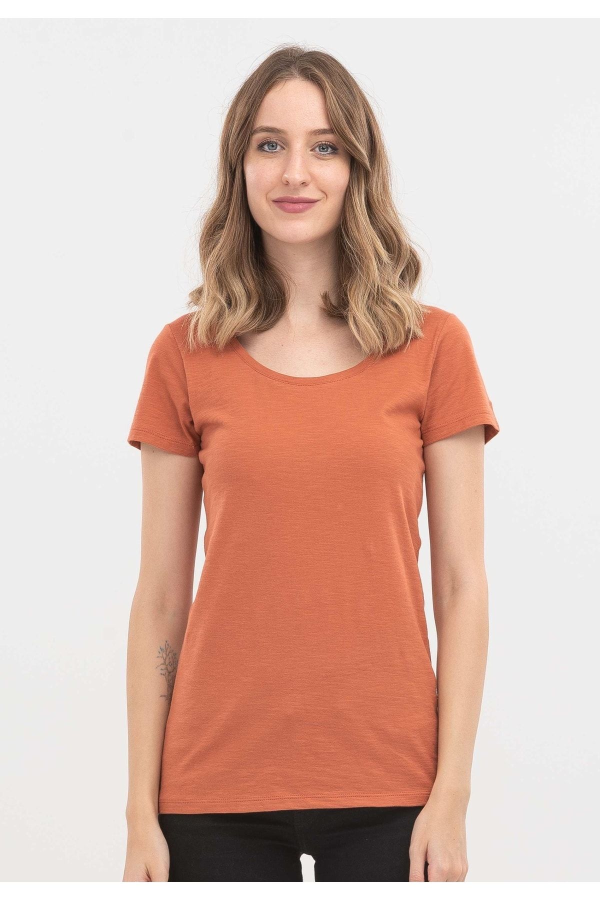 ORGANICATION T-Shirt Grau Regular Fit Fast ausverkauft