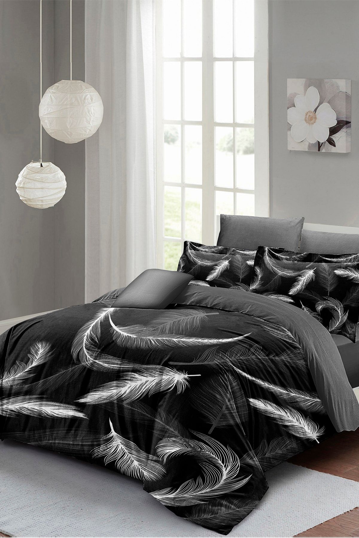 Black feather sale duvet