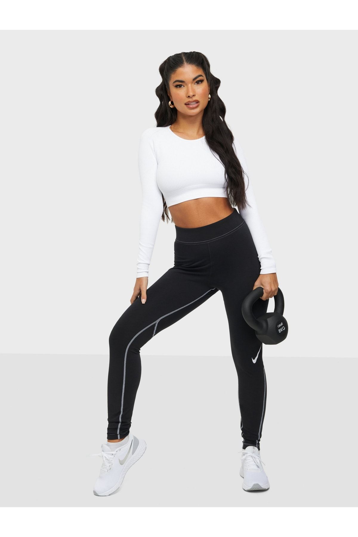 Nike Sportswear Swoosh Grafikli Yüksek Belli 7/8 Kadın Taytı Fiyatı,  Yorumları - Trendyol