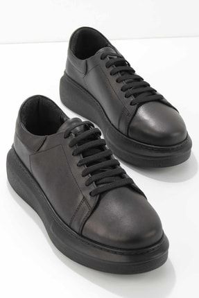 Siyah Hakiki Deri Kadın Sneaker K01180025103