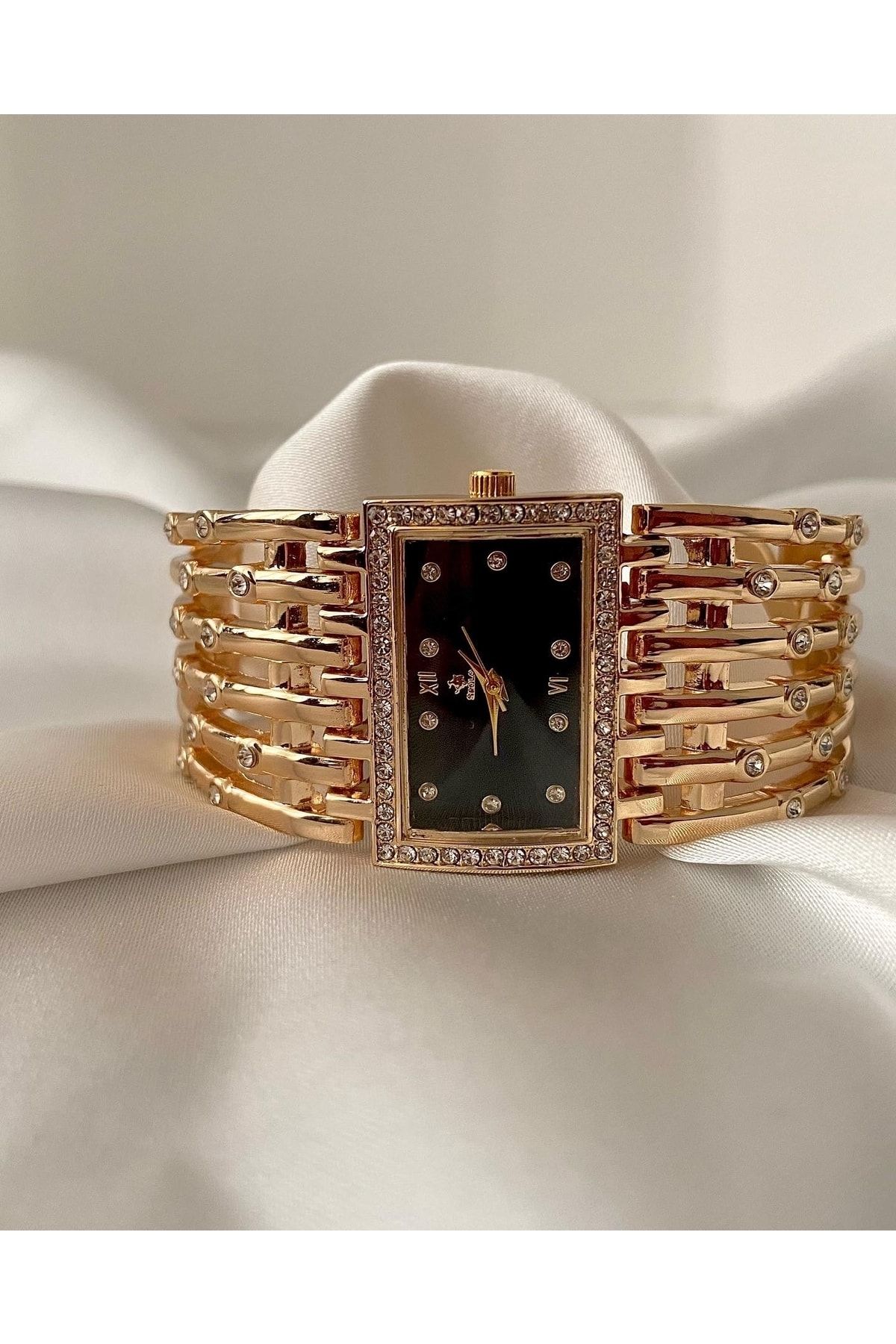 Broad strap watches for womens outlet