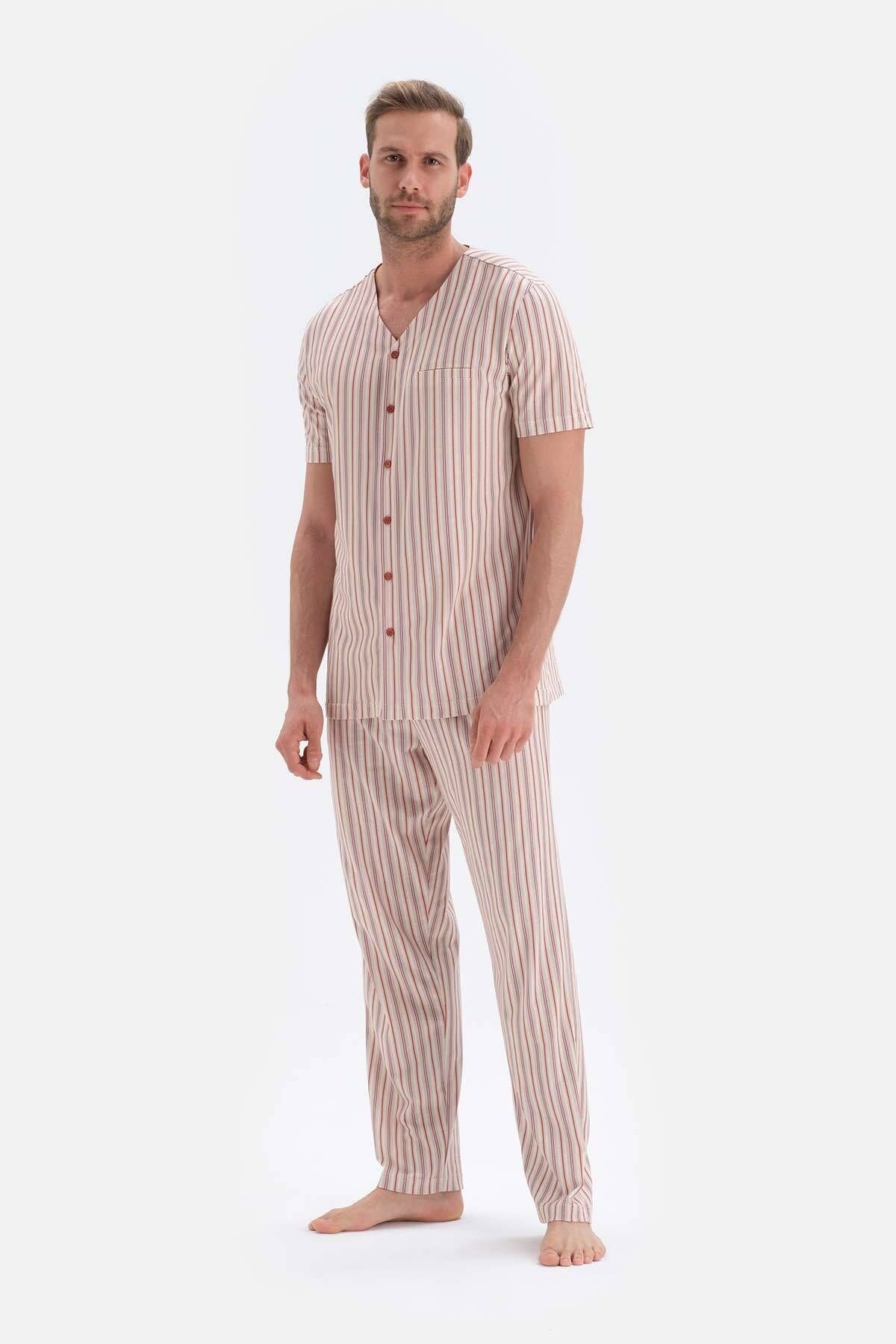 Ekru Kısa Kollu Çizgili Örme Pijama Takımı
