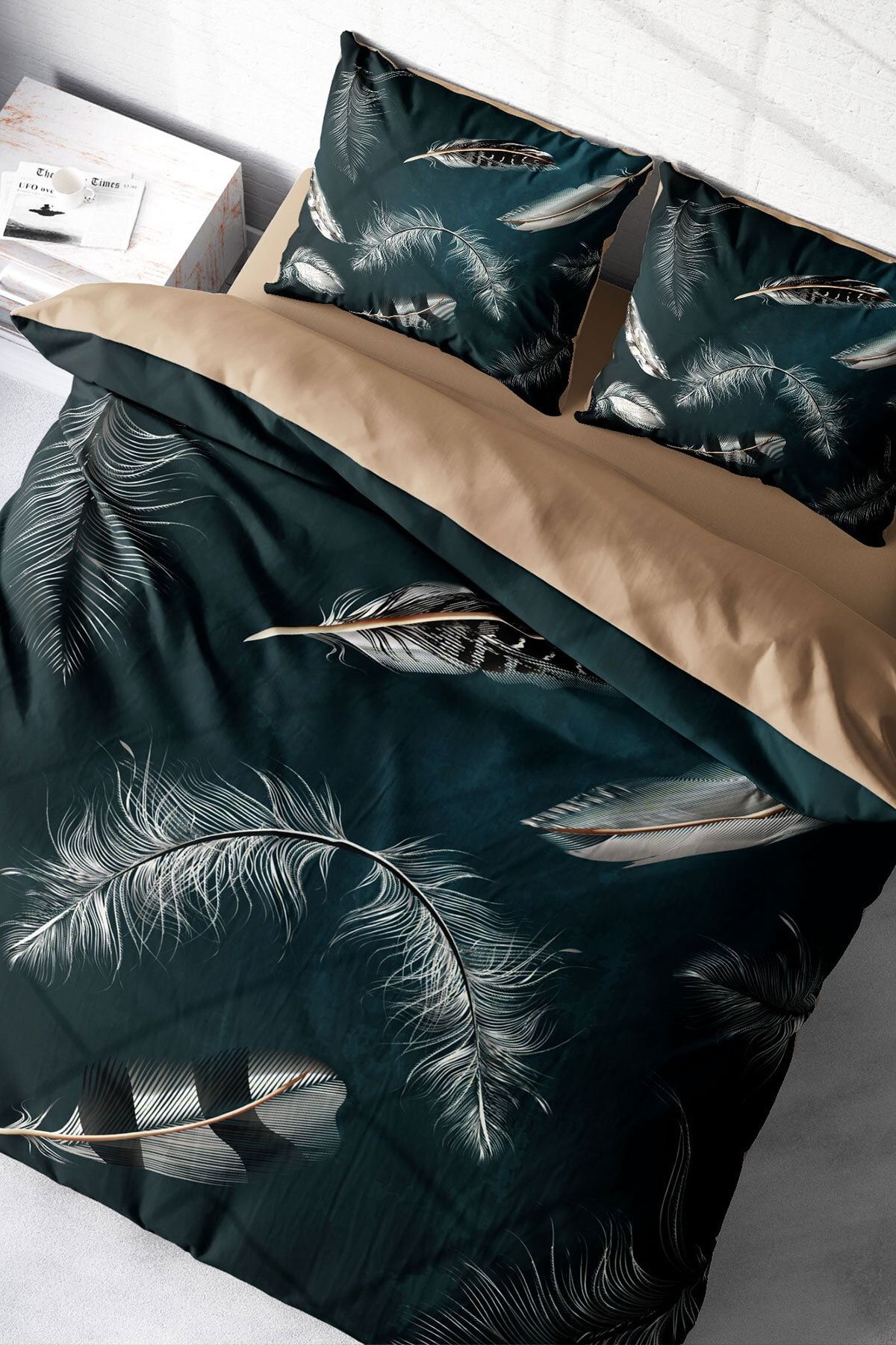 Black feather duvet 2025