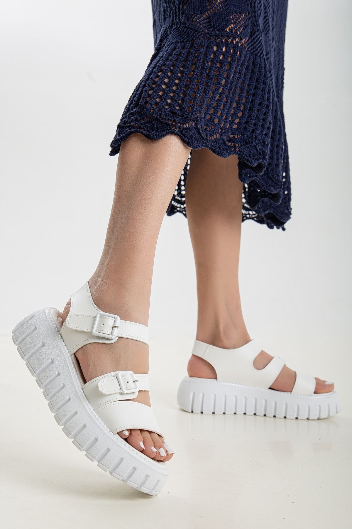 M SS Z L F Women s White Sandals Trendyol