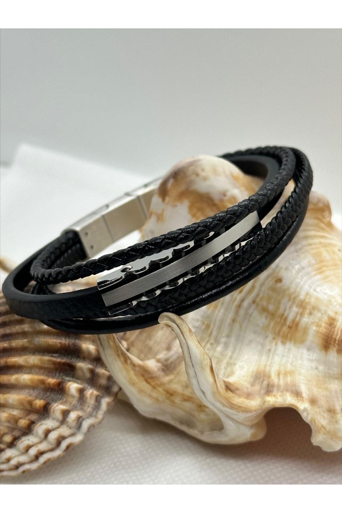 Daniel Klein-Daniel Kelin Leather Strap Steel Surface Men's Sports Bracelet 3