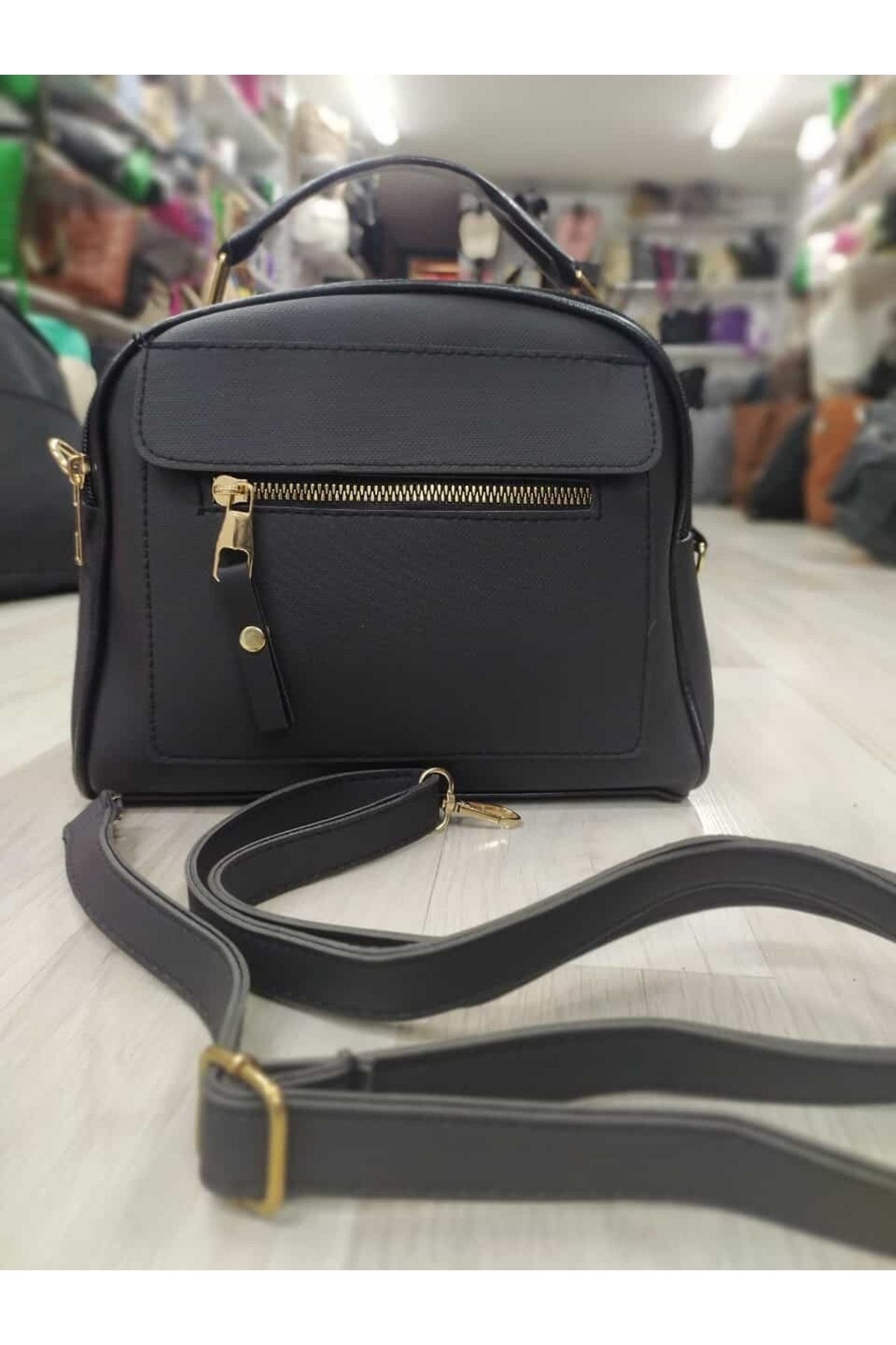 Nonamebags Suni Deri Çift Gözlü Astarlı Ön Cepli Fermuarlı Tutma Kulplu Uzun Ayarlanabilir Askılı Çanta 18x25