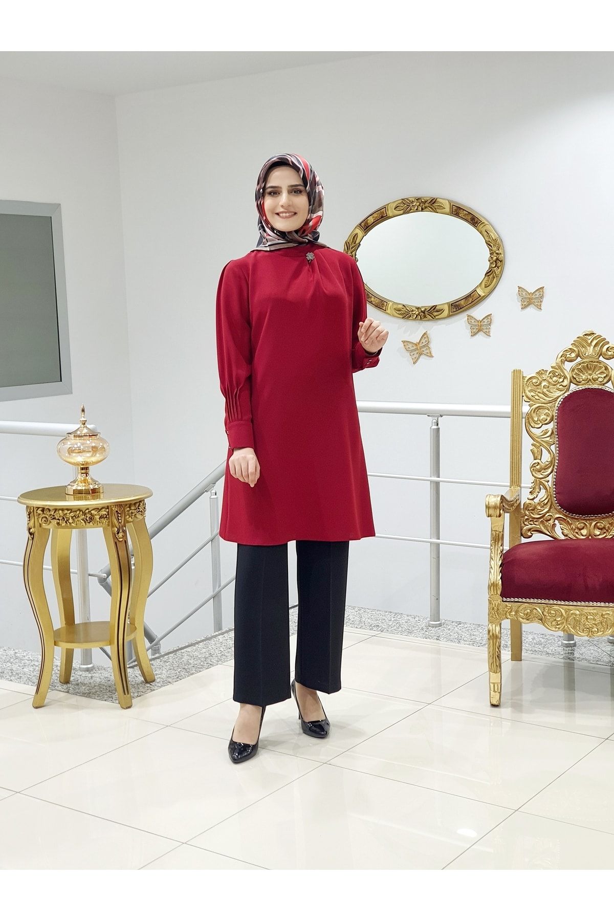 Pile Detaylı Tunik
