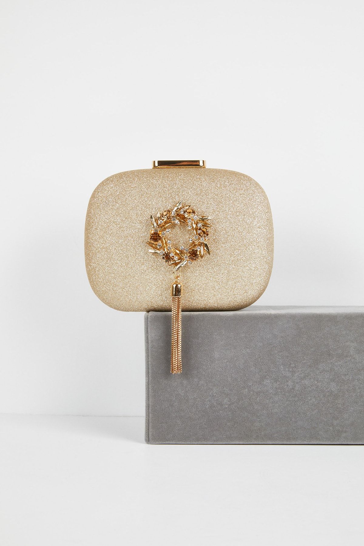 Oleg cassini purse on sale