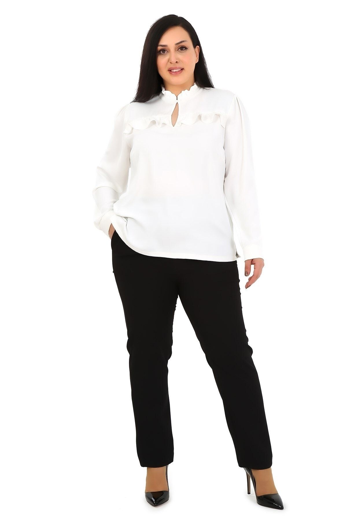 DISENTIS MODEST-Plus Size White Blouse with Collar and Ruffle Detail on the Chest and Side Slits 2