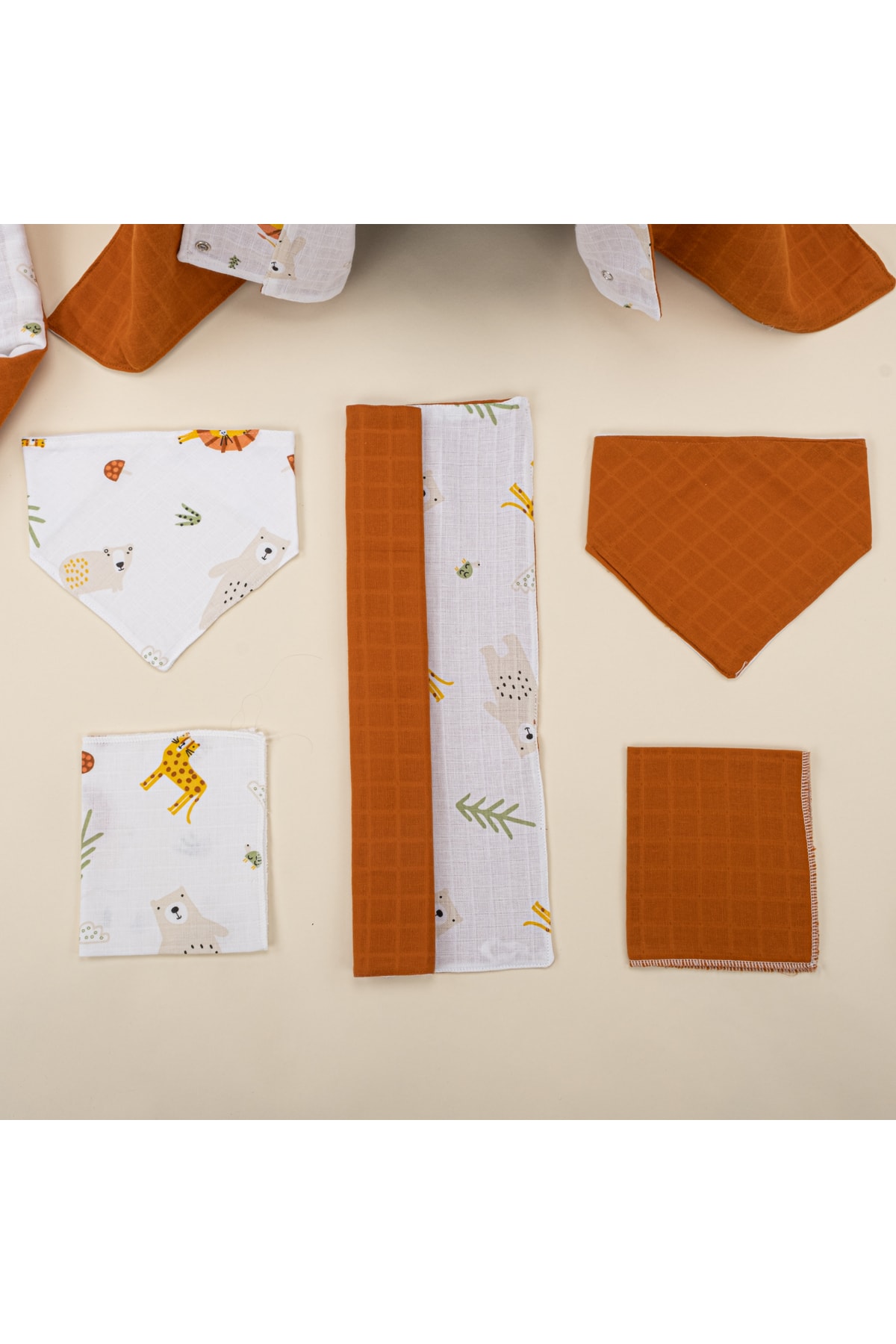 Yunikobaby 11 Parça Set- Kiremit Müslin - Aslan Puset Örtüsü Ve Minderi,battaniye,emzirme Önlüğü,alt Değiştirme fotoğrafı 6 (önizleme)