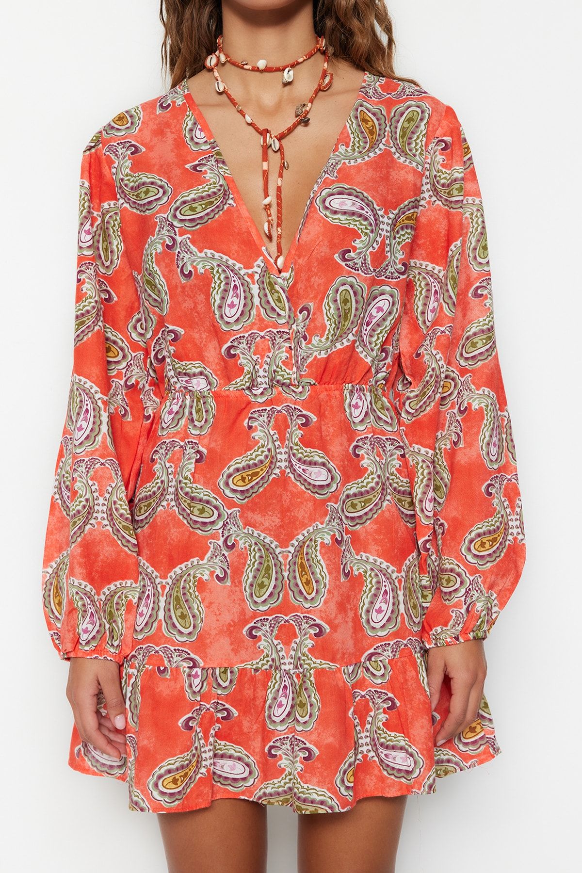 Trendyol Collection-Gewebtes, gerüschtes Mini-Strandkleid aus 100 % Baumwolle mit Paisley-Muster TBESS23EL00028 4
