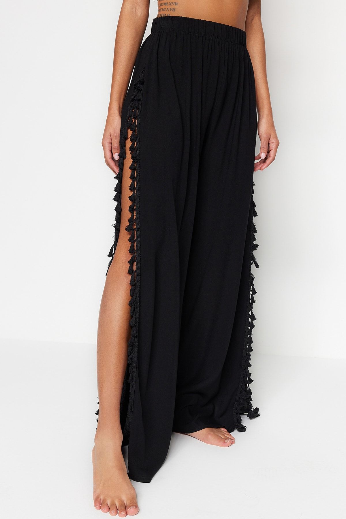 Trendyol Collection-Black Woven Tassels Beach Pants Tbess23Pl00001 4