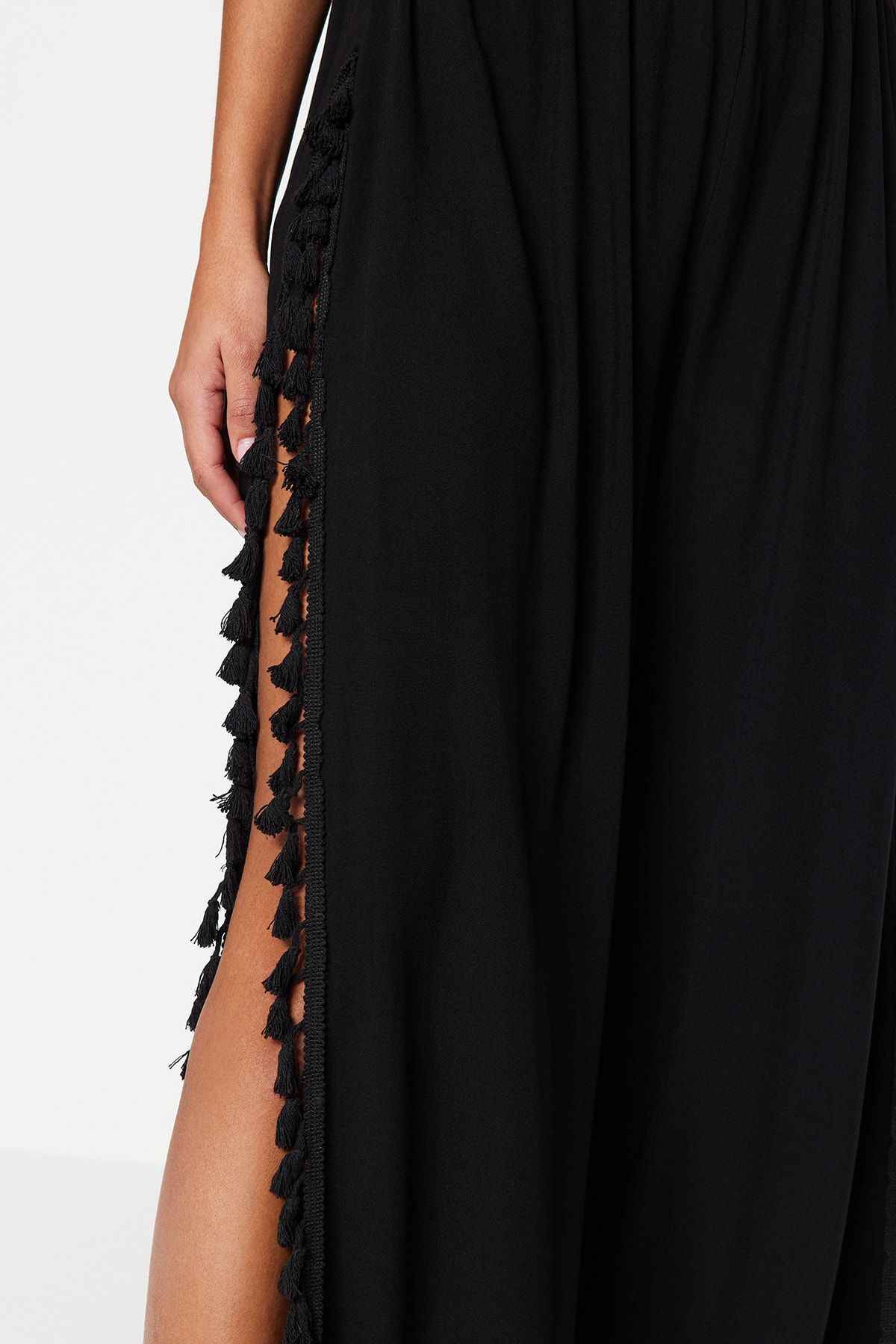 Trendyol Collection-Black Woven Tassels Beach Pants Tbess23Pl00001 5