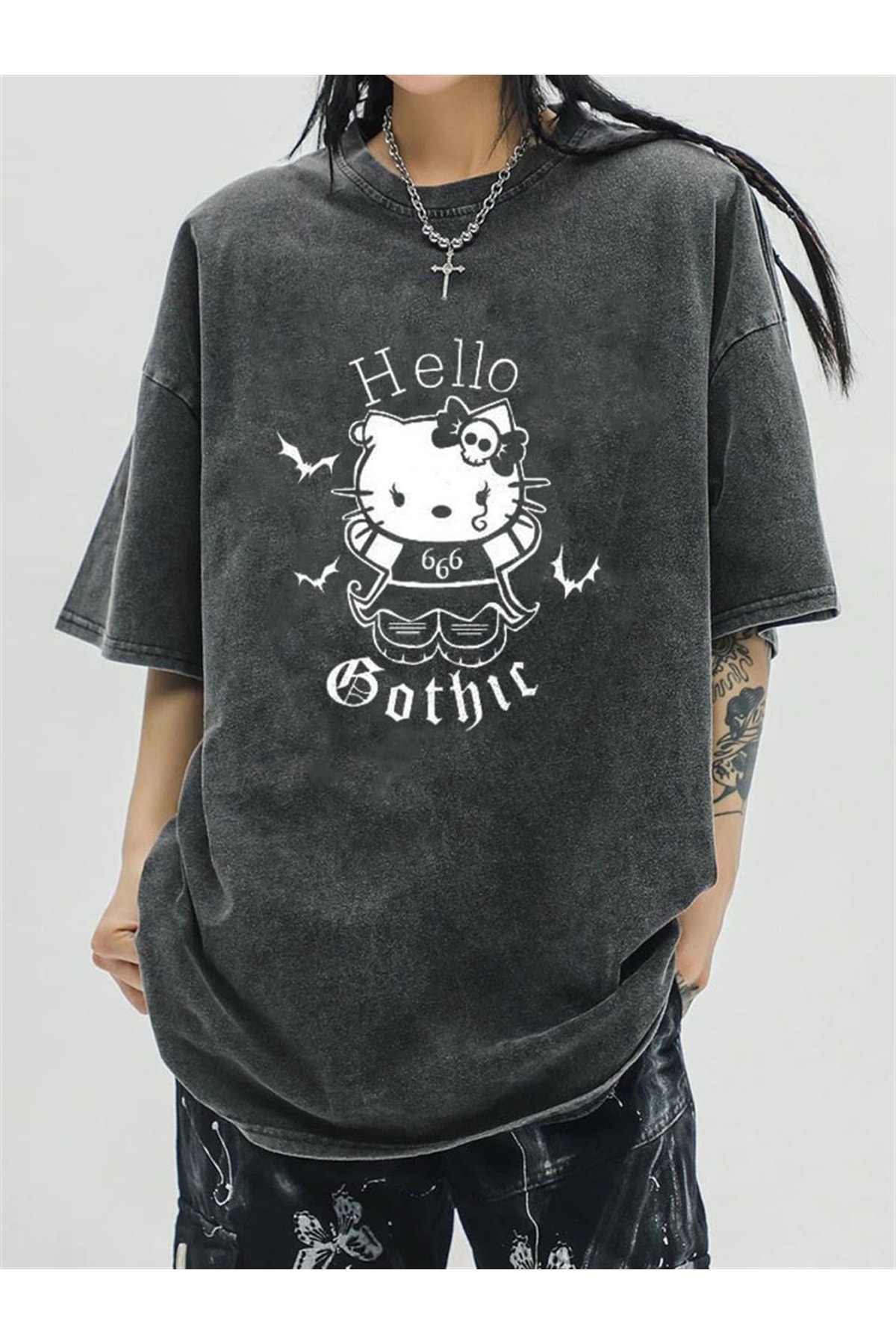 Touz Yıkamalı Hello Kitty Gothic Unisex Eskitme T-shirt