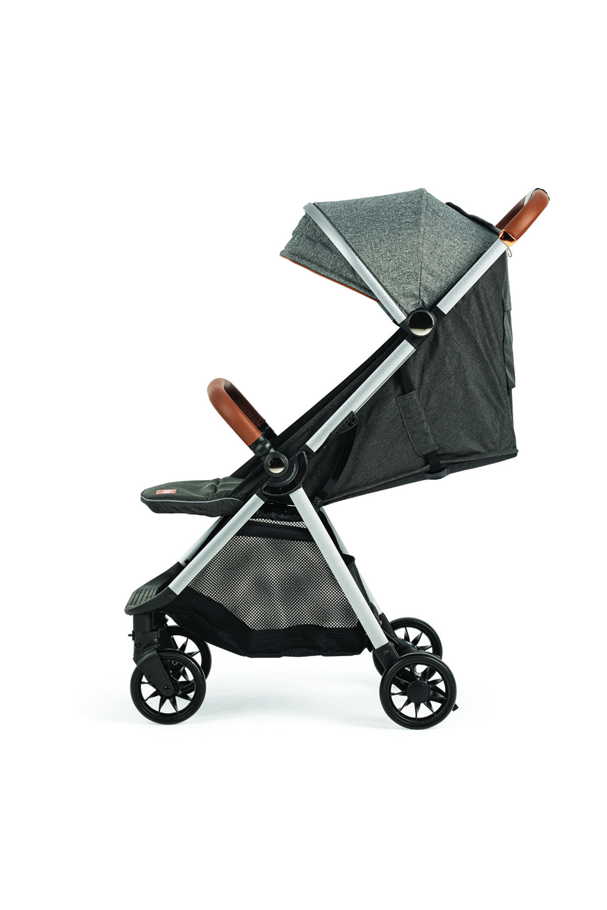 Uni Baby Vertus Bebek Arabası fotoğrafı 5 (önizleme)