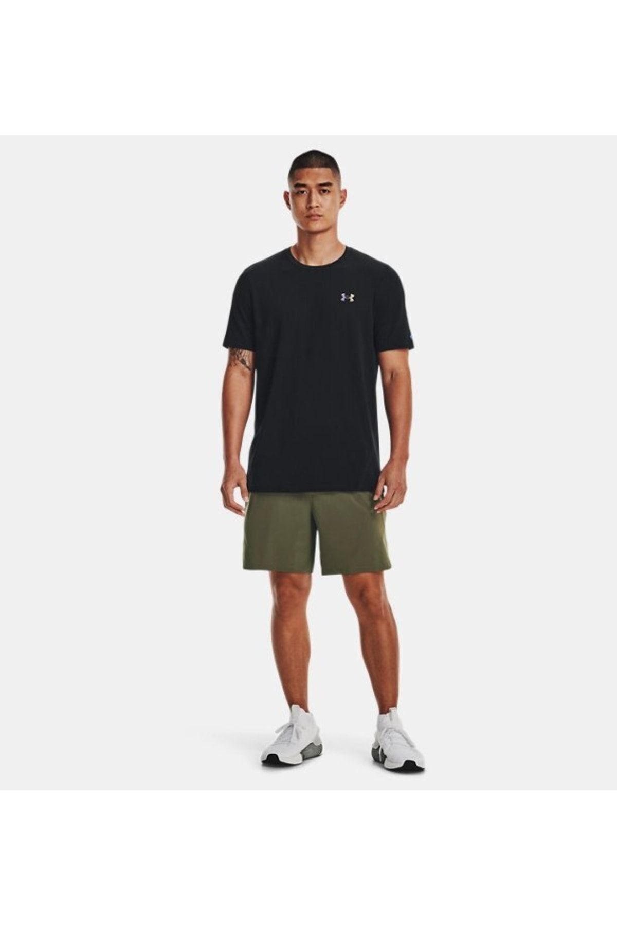 تی شرت مشکی مردانه آستین کوتاه میراث Sewing Legacy 1376781 001 Under Armour
