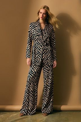 Kadın Zebra Desenli Saten Pantolon TYC00395794344