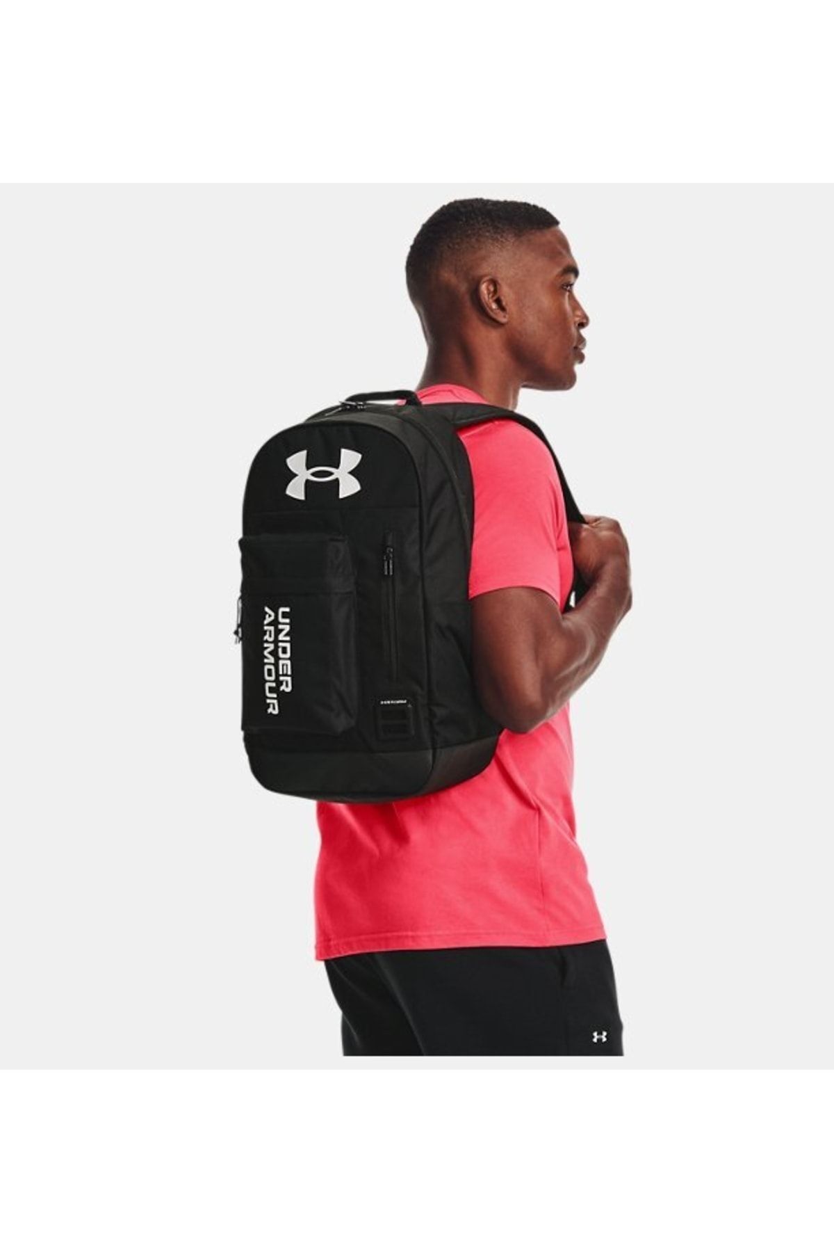 کوله پشتی مشکی مردانه و زنانه نیمه UA 1362365 001 Under Armour