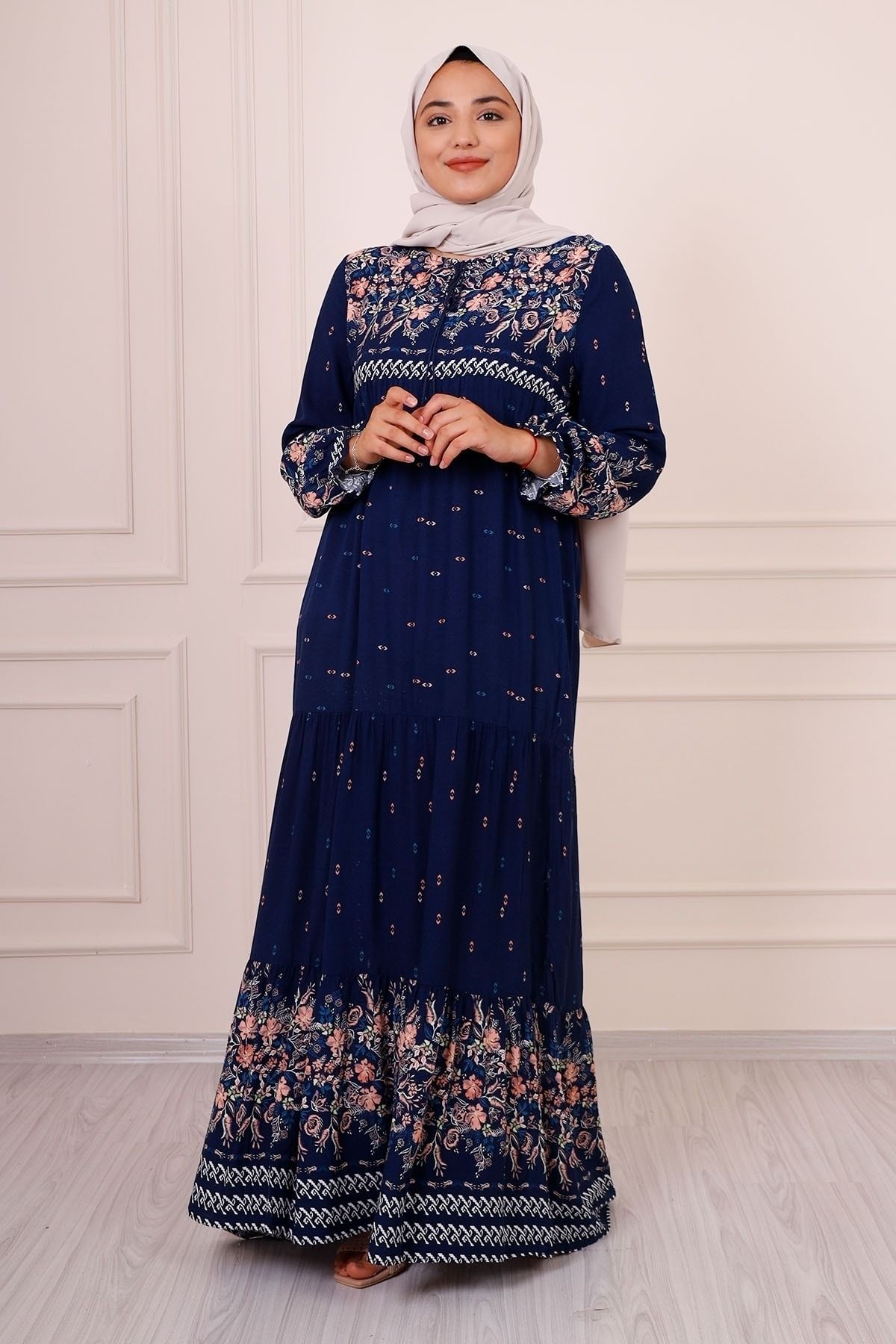 InStyle Watery Patterned Casual Hijab Dress Navy Blue Trendyol