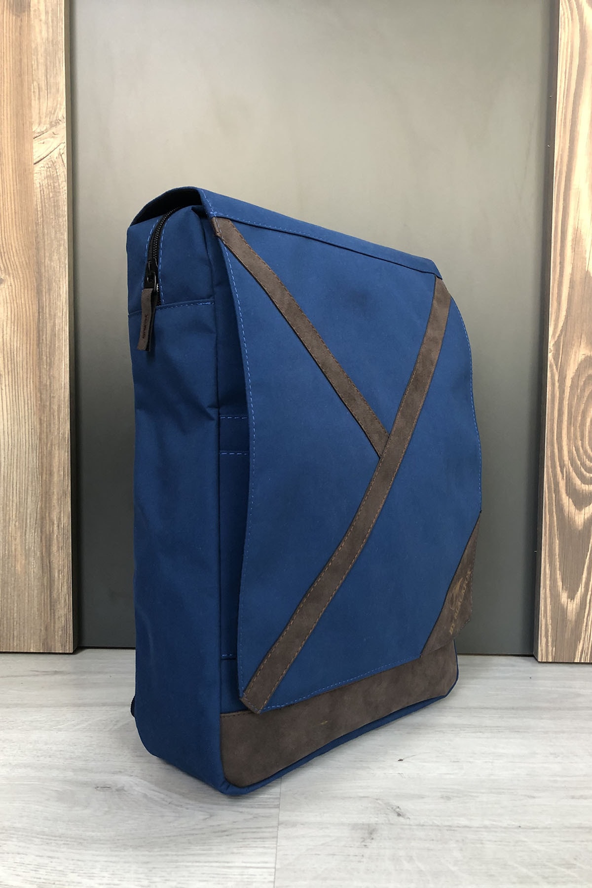 کوله پشتی  AGO-BLK800