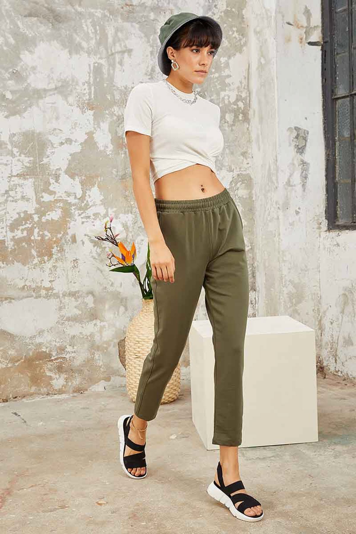 Short legged tracksuit bottoms sales