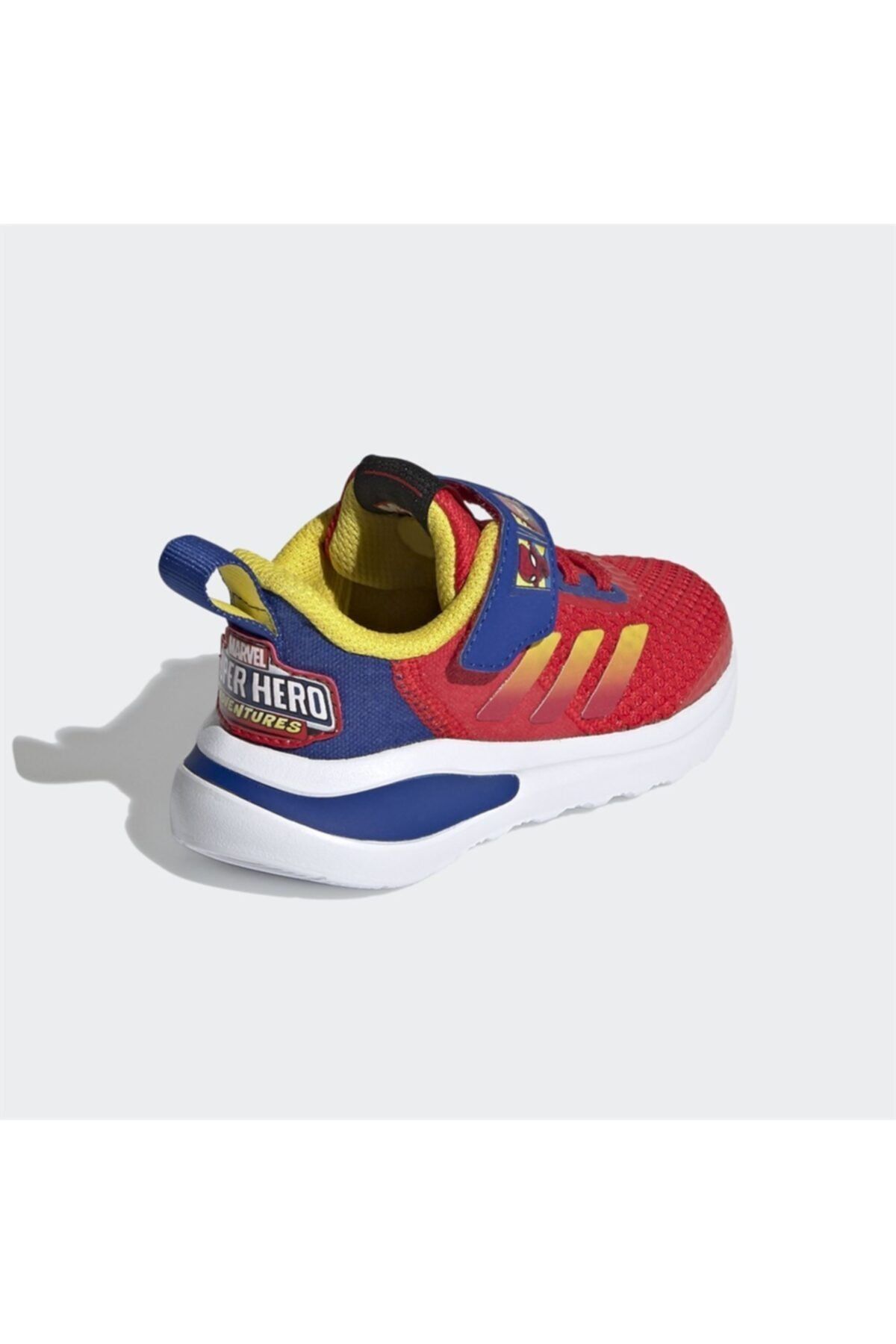 Adidas discount super hero