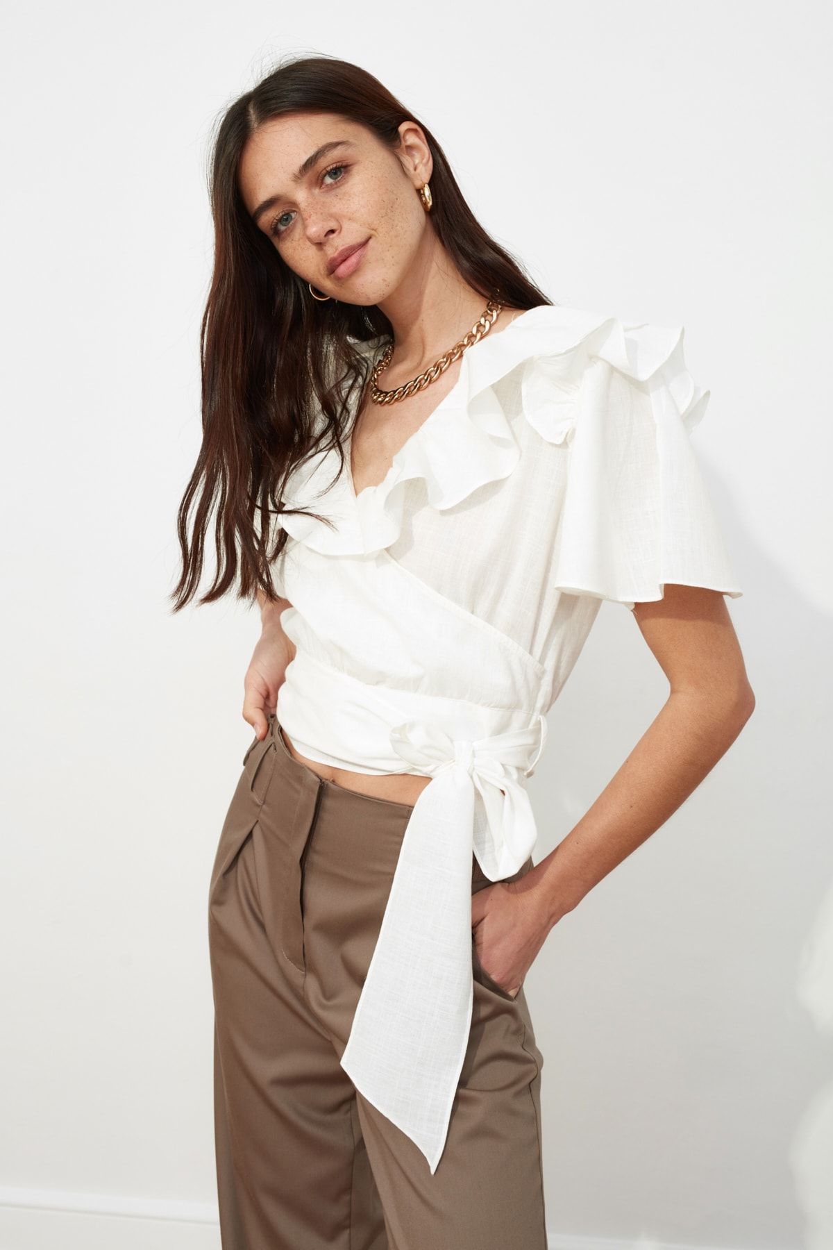 Trendyol Collection Bluse Ecru Regular Fit OB7417