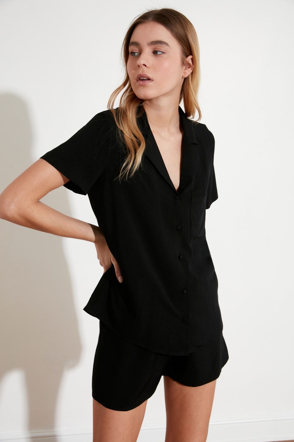 Trendyol Collection-Černá viskózová košile-šortky Tkané pyžamá THMSS19PT0004 6