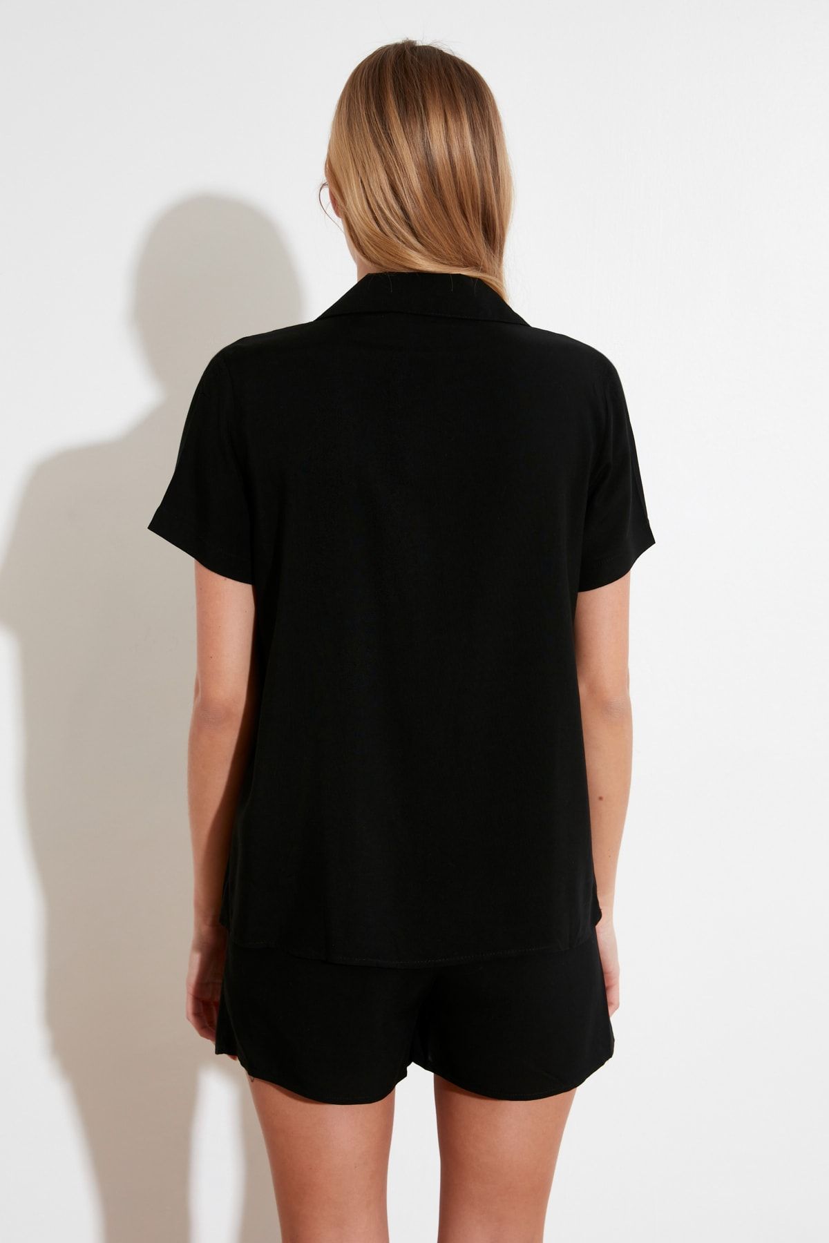 Trendyol Collection-Černá viskózová košile-šortky Tkané pyžamá THMSS19PT0004 10