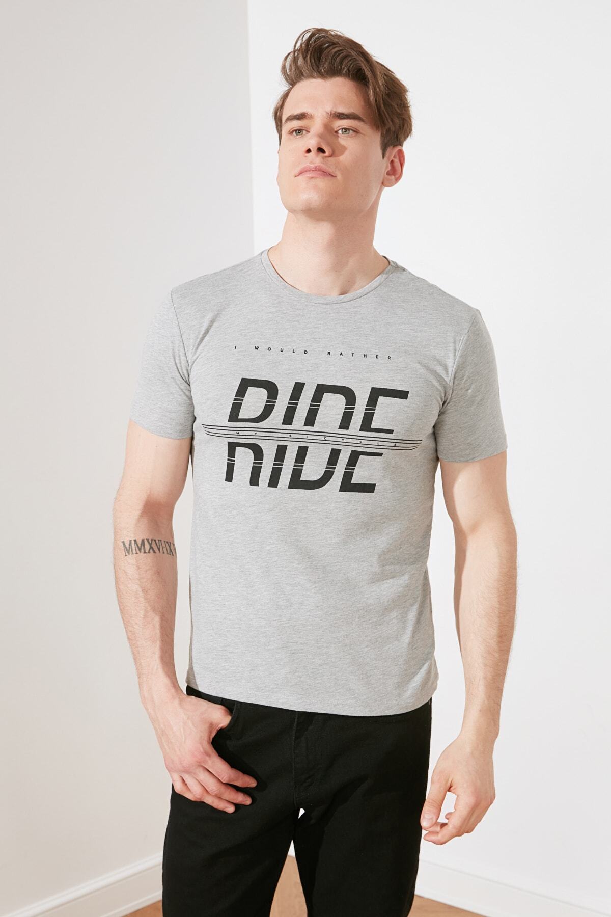 Trendyol Felpa Regular Girocollo con Slogan Maglia di Tuta Uomo