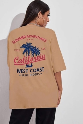 Kadın Camel Oversize California Baskılı T-shirt - K2106