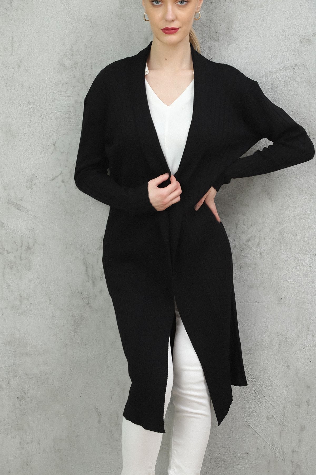 VEGENZE Women s Black Long Collar Ribbed Thin Plain Knitwear