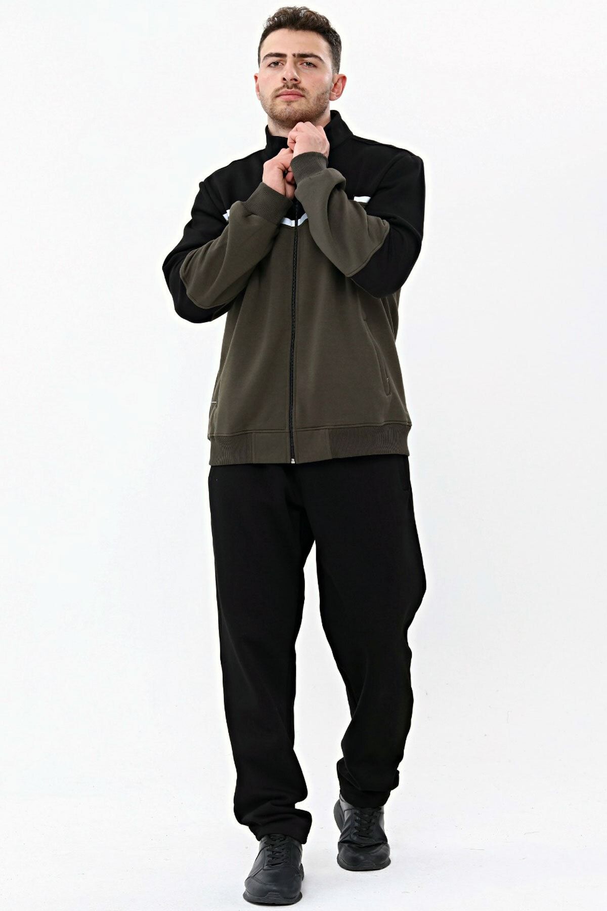 Nike black and deals rose gold tracksuit