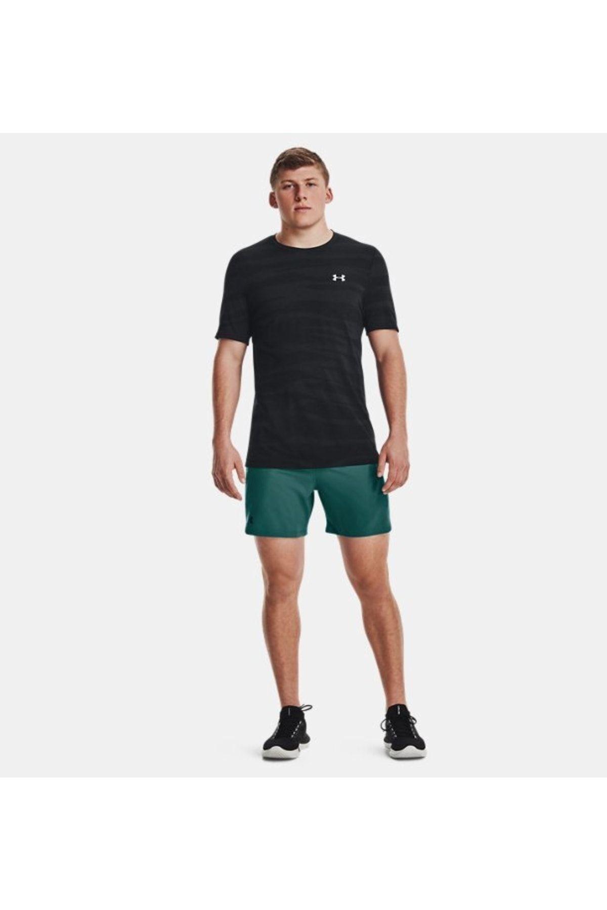 شورت ورزشی سبز مردانه های و ناپدید شده بافته 6 1373718 722 Under Armour